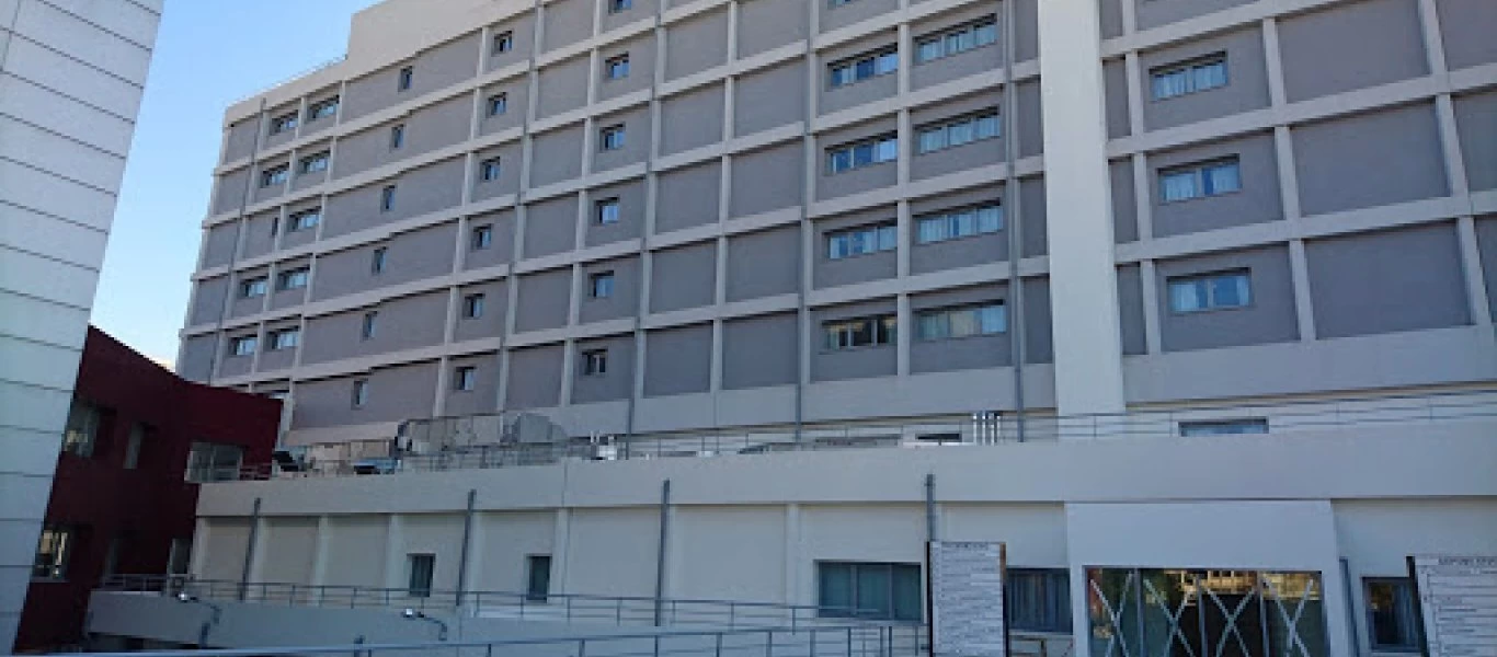 Κατά τα άλλα το κύριο μέλημα είναι η πανδημία - Οι γιατροί εν μέσω κορωνοϊού «σφάζονται» ποιος κάνει κουμάντο!